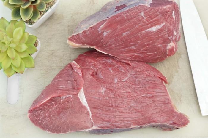 190a12c3-3ad2-11f0-8fa9-66a4a493d5a0.jpeg Daging Segar Has Paha Sapi Premium Tanpa Lemak | Rendang / Dendeng / Semur - 500 Gr
